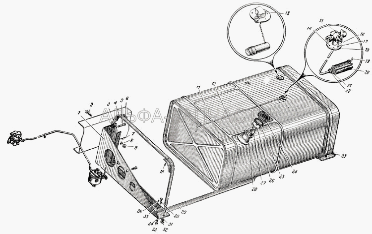 Топливные баки и топливопроводы автомобиля Урал-377 (Рис. 21)  